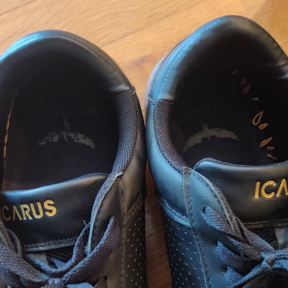 Black Men's Shoes - Picture 2 of 4